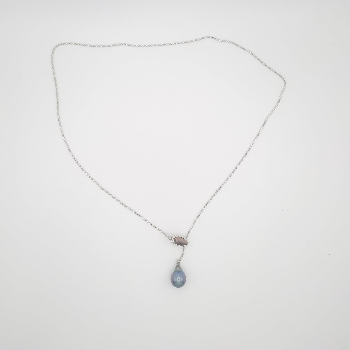 Collier en Argent avec Nacre et Perle de Tahiti Semi-Baroque B+ (AA+)