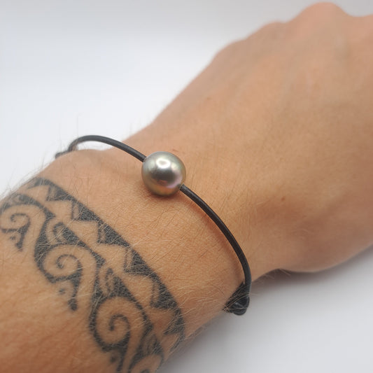 Bracelet en Cuir et 1 Perle de Tahiti Semi-Baroque C