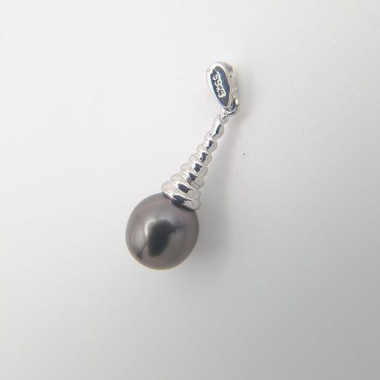 Pendentif en Argent et Perle de Tahiti Semi-Baroque C