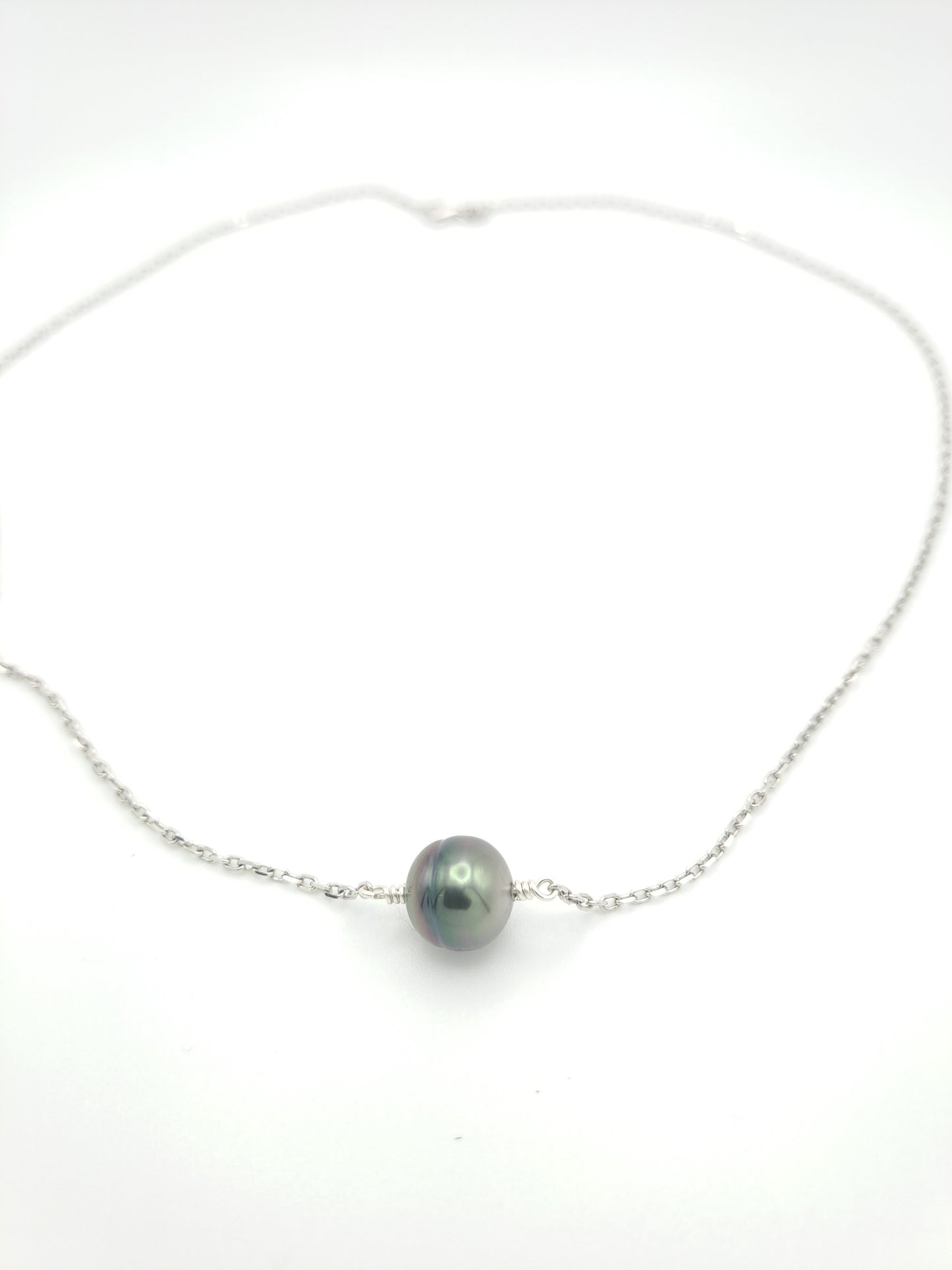 Collier en Argent et Perle de Tahiti Cerclée – Élégance Authentique