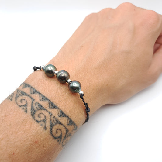Bracelet en coton ciré et 3 Perles de Tahiti Cerclées B/C