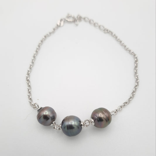 Bracelet en Argent et 3 Perles de Tahiti Cerclées B/C