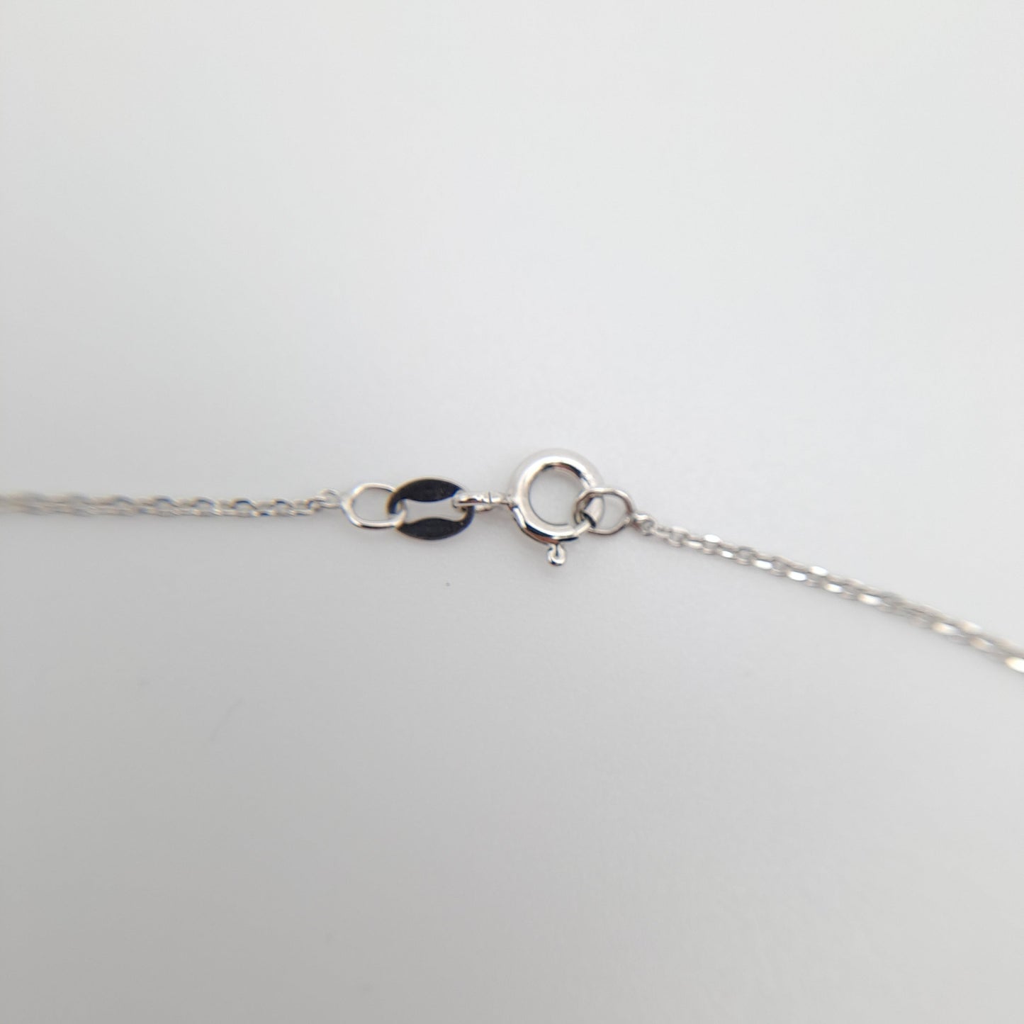 Collier en Argent et Perle de Tahiti - Simplicité et Authenticité