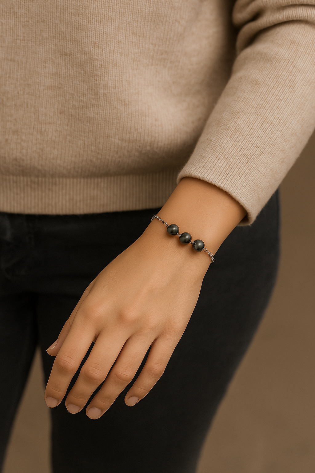 Bracelet en Argent et 3 Perles de Tahiti Cerclées B/C