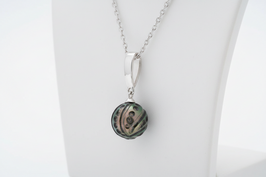 Pendentif TATO'A - Argent avec Perle de Tahiti Gravée
