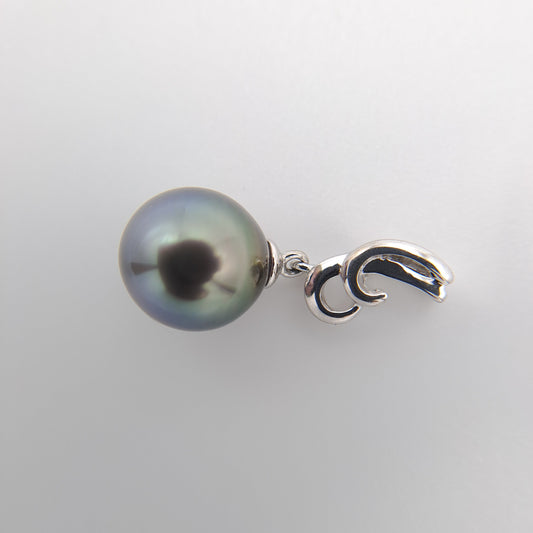Pendentif en Argent et Perle de Tahiti Semi-Baroque C (A+)