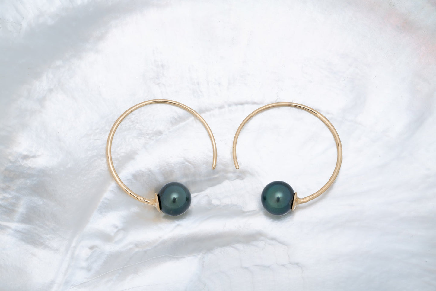 Boucles d'oreilles et perle de Tahiti TAKOIA PERLES