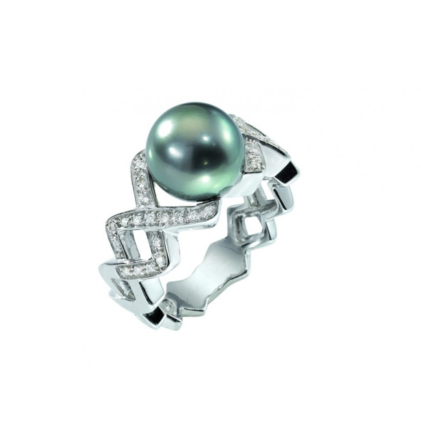 Bague en argent sertie d’une perle de Tahiti ronde aux reflets verts, anneau graphique serti – modèle FA’AHI