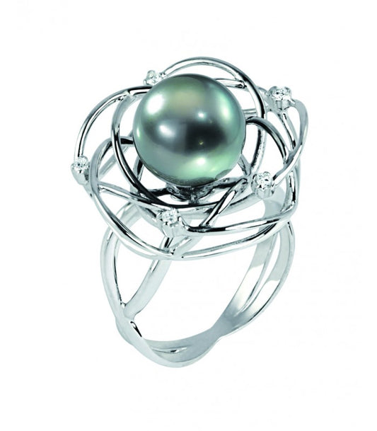 Bague en argent avec perle de Tahiti ronde aux reflets verts, design entrelacé – modèle FA’AHO