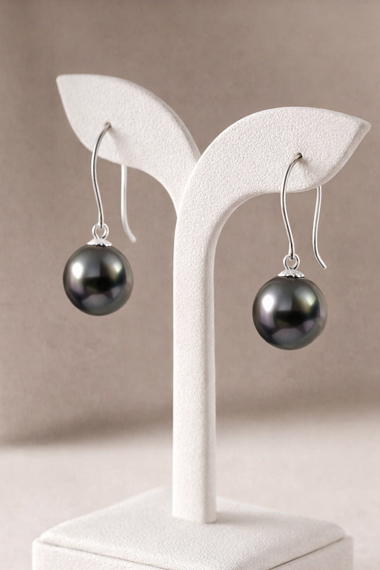 Boucle d'oreilles et perle noire de Tahiti