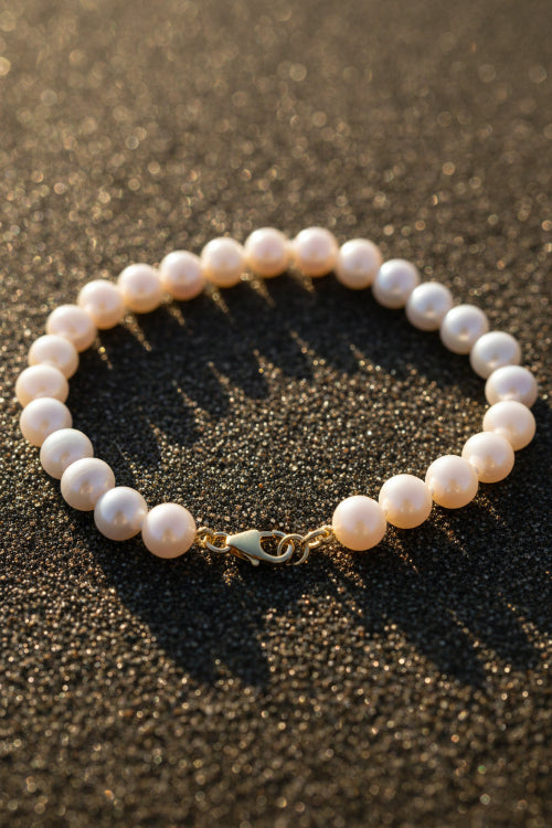 Bracelet perle d'eau douce 6mm avec fermoir en OR