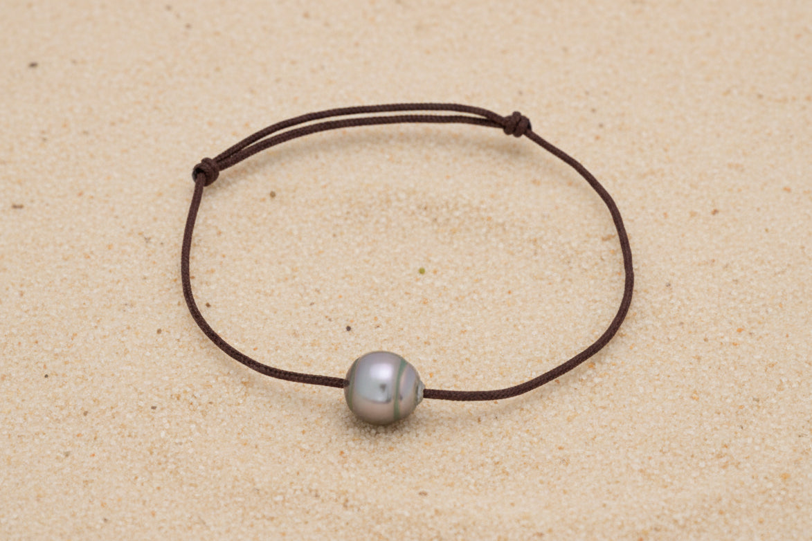 Bracelet in waxed cotton and Circled Tahitian Pearl C