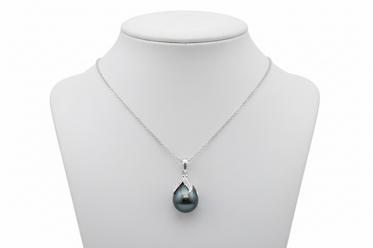 Pendentif en argent en forme de feuille et perle de Tahiti