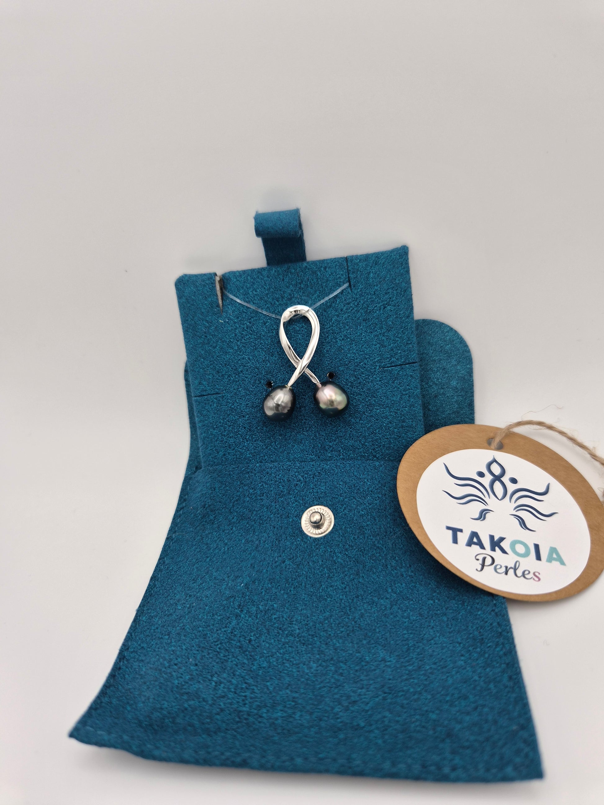 Pendentif en argent avec 2 perles de Tahiti